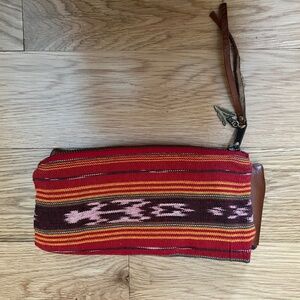 Vaalbara Vintage Clutch With Arrowhead Charm